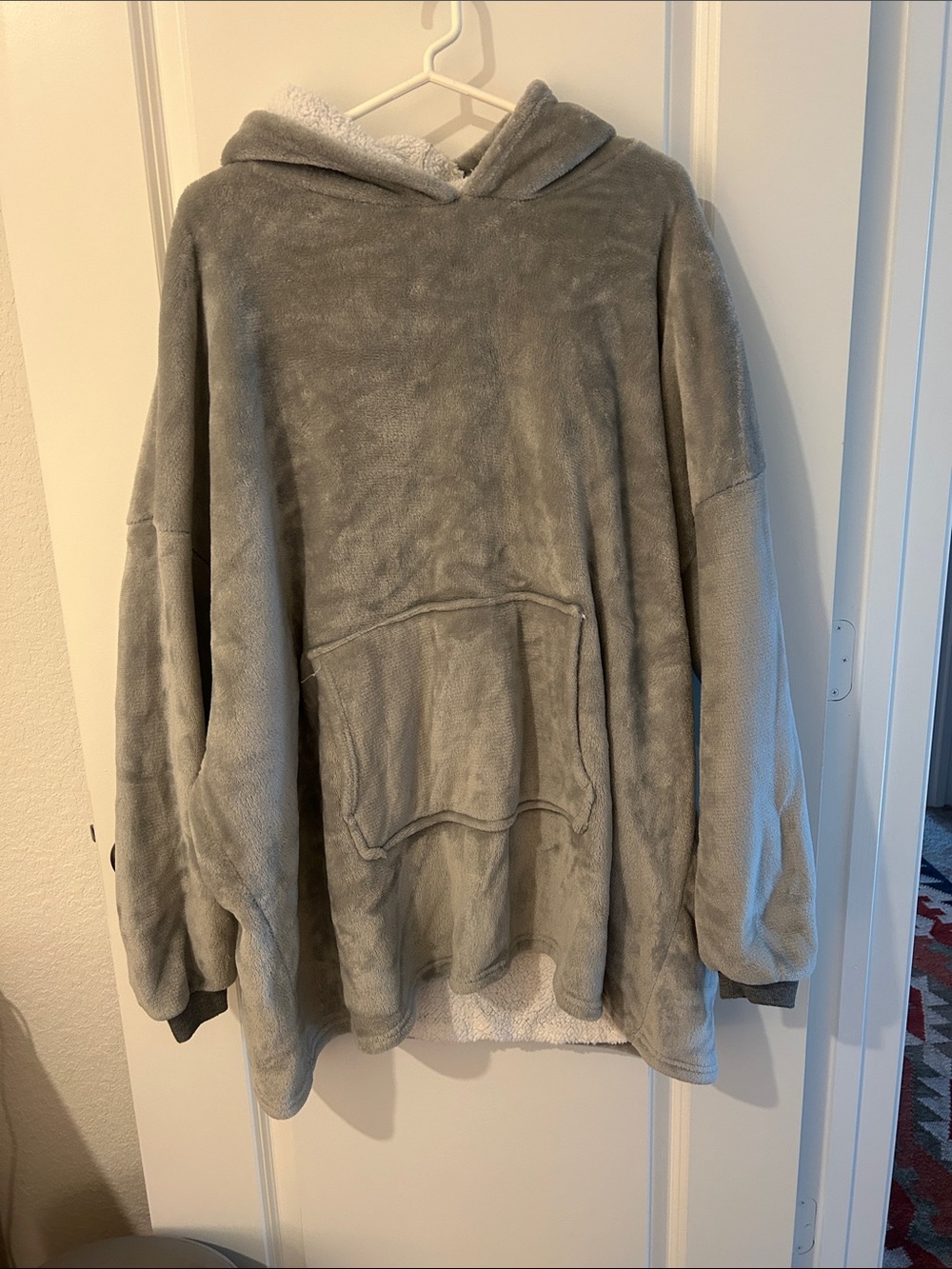Plush Hooded Blanket Hoodie in Gray